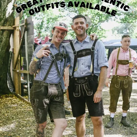 Parque de Campismo Oktoberfest Bavarian Village With Breakfast & Welcome Beer Munique
