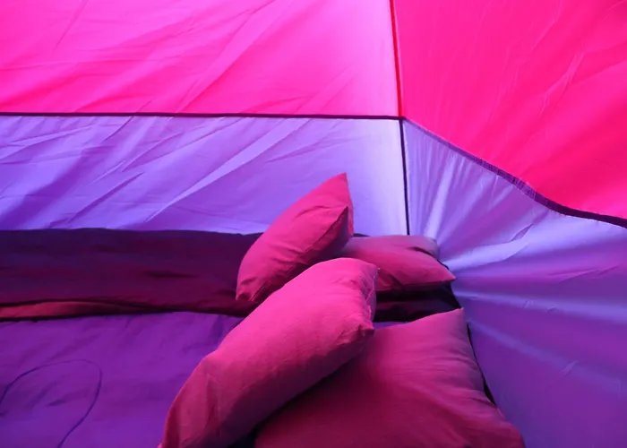 Kemp Original Bavarian Oktoberfest Village Breakfast & Beer Included Mnichov