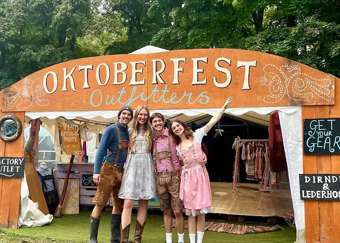 Campeggio Munich Oktoberfest Bavarian Camping Village Breakfast & Beer Included Monaco di Baviera