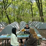 مكان تخييم Oktoberfest Bavarian Village With Breakfast & Welcome Beer ميونيخ